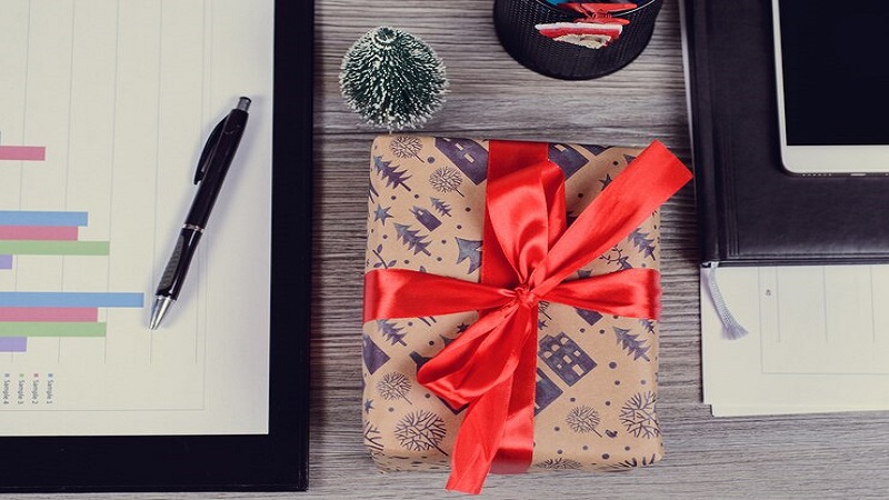 7 Gift Ideas for Your Employee of the Month